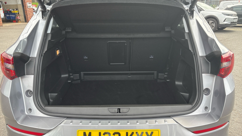 Vauxhall Grandland 1.2 Turbo Ultimate 5dr Petrol Hatchback